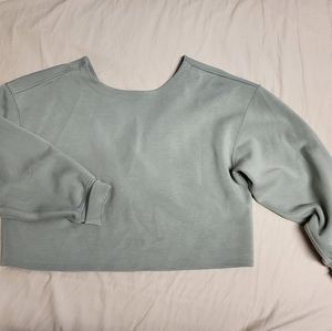 Soft green crop sweater, size 10